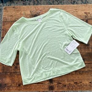 NWT Athelta Breezy Serene Tee